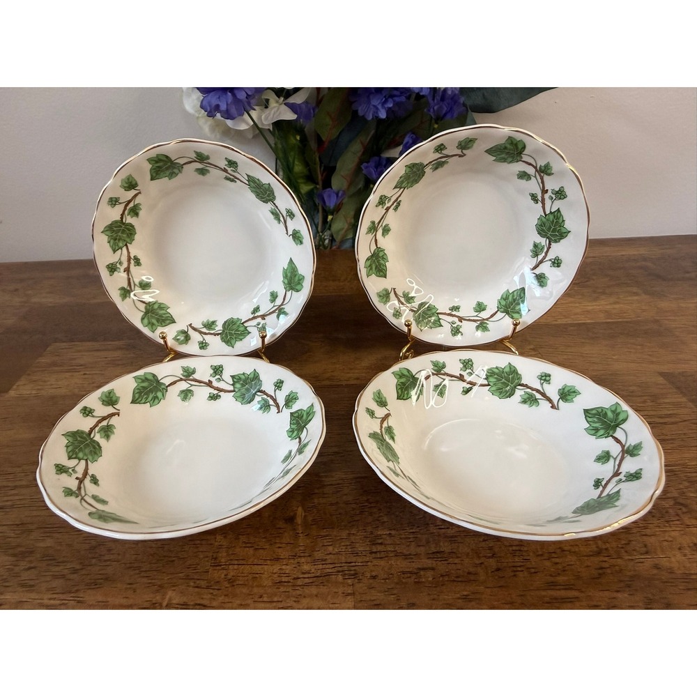 Johnson Bros Bathurst Berry Bowls Set Cottage Ivy Green England Dessert‎ Bowls